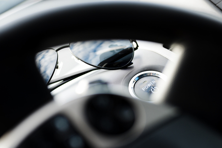 Case Studies: Automakers Leading the Hydrogen Fuel Cell Revolution