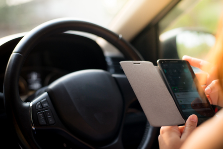 The Pros and Cons of Trading In Your Car at a Dealership