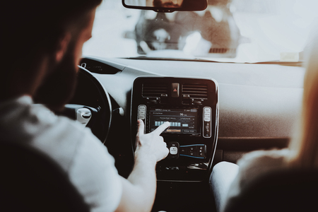 Autonomous EVs: How Self-Driving Technology is Reshaping Transportation