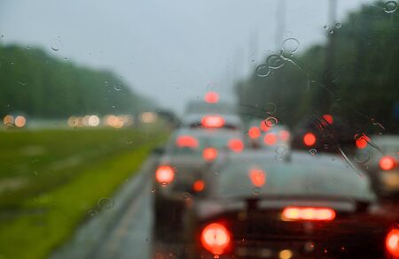 How Road Sign Recognition Enhances Driver Awareness